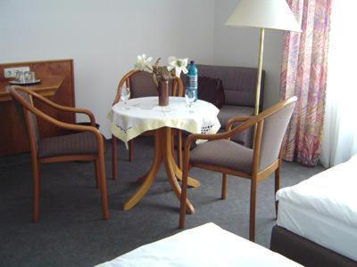 Hotel Stiftswingert Mayence Restaurant photo